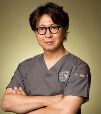 院長　上田　一聖